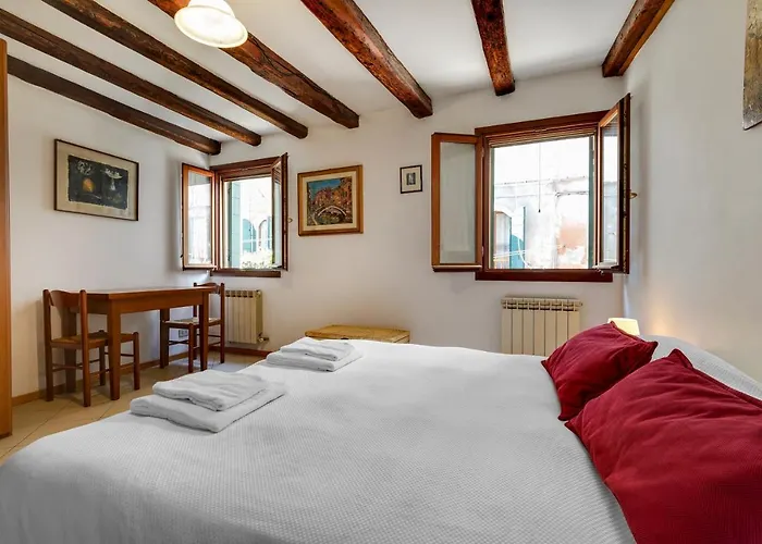 Couette-café Giardini 3*